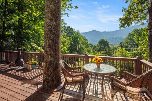 31 Piney Ridge Ln, Saluda, NC, 28773-0417 | Card Image