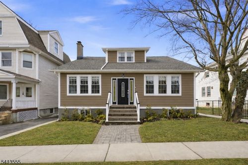 57 High St, West Orange, NJ, 07052-6001 | Card Image