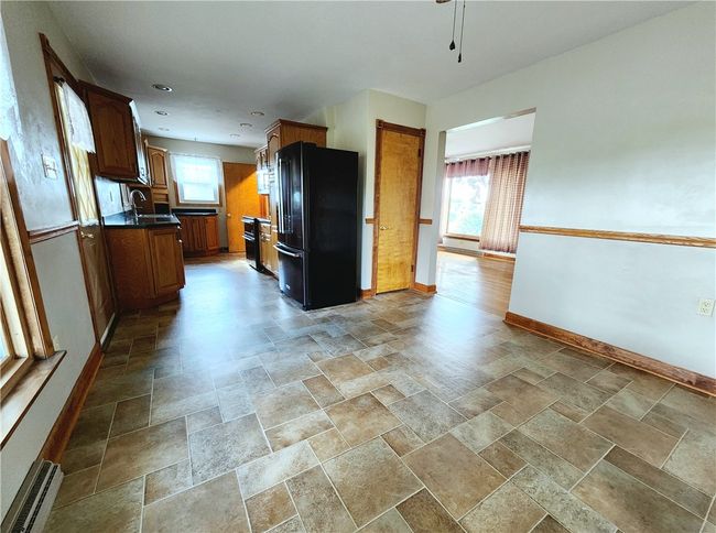 649 Maple St, House other with 3 bedrooms, 2 bathrooms and 1 parking in Worthington PA | Image 12