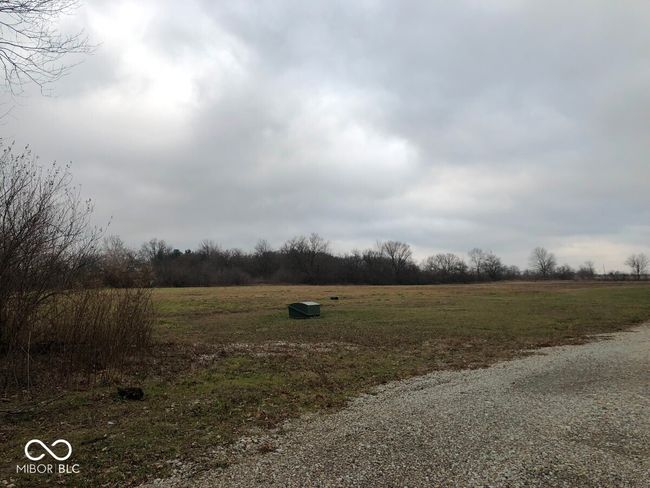 2801 W 400 N, Home with 0 bedrooms, 0 bathrooms and null parking in Greenfield IN | Image 5