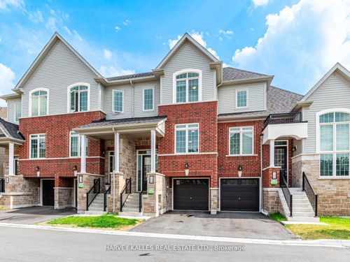 104 Lyall Stokes Cir, Mount Albert, ON, L0G1M0 | Card Image
