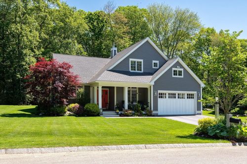 1 Mccarron Dr, Hampton, NH, 03842-1488 | Card Image