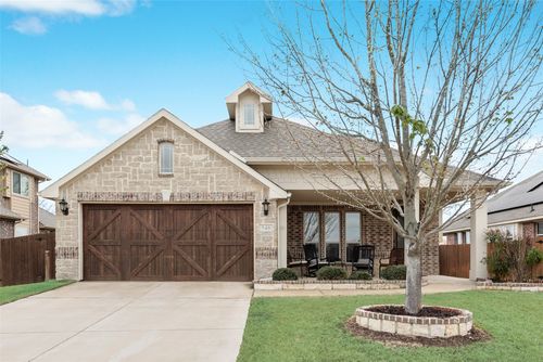 548 Hay Meadow Dr, Waxahachie, TX, 75165-1596 | Card Image