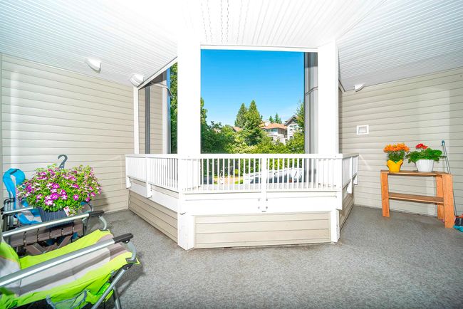View of covered porch | Image 28