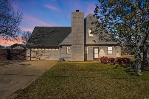 16 Burnett Cir, Greenbrier, AR, 72058-9481 | Card Image