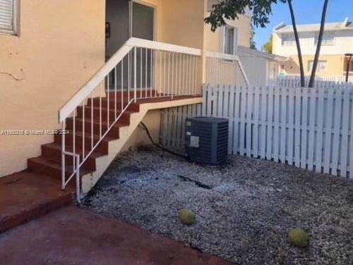 22205-22205 Sw 103rd Ave, Cutler Bay, FL, 33190-1421 | Card Image