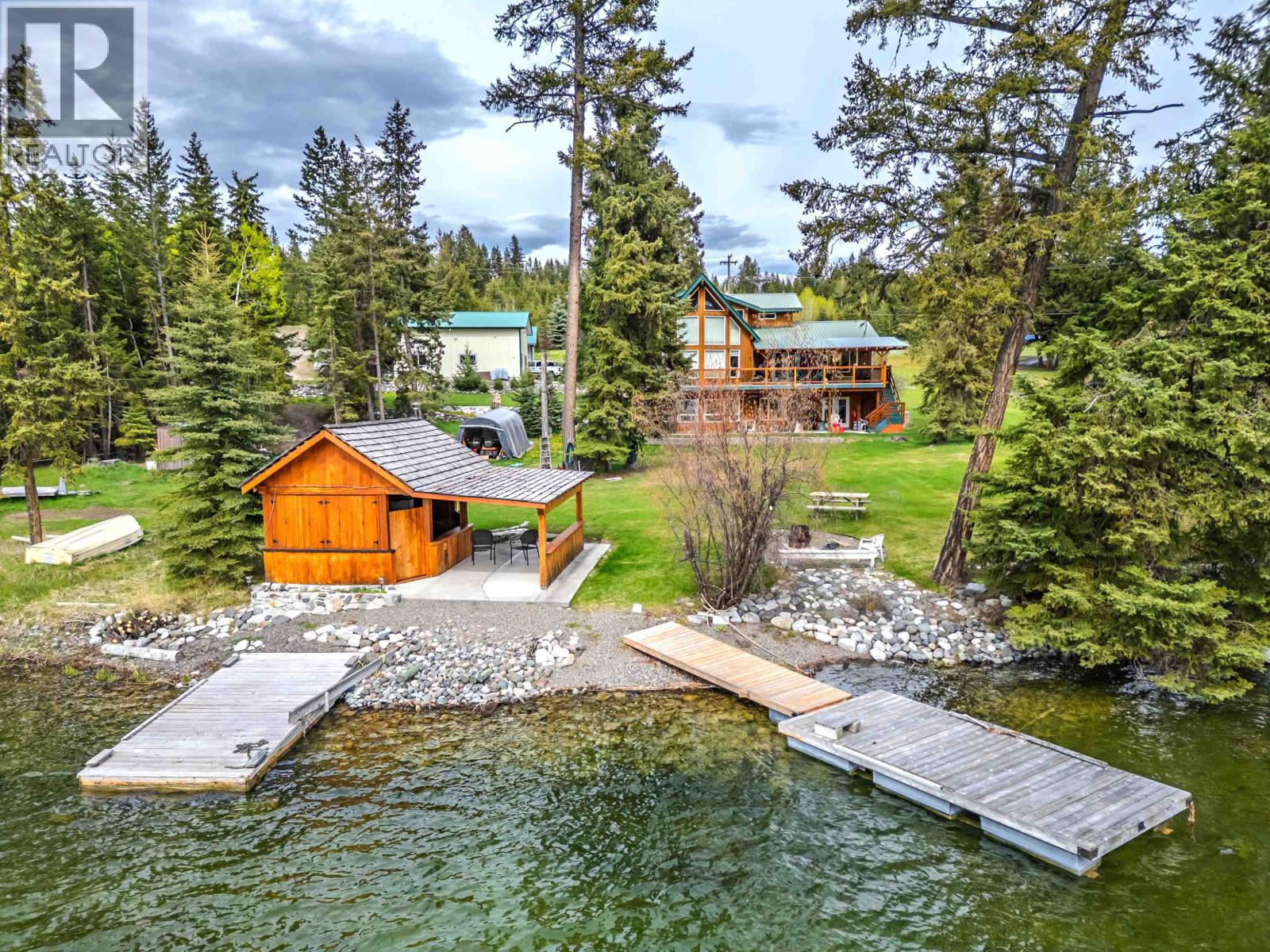 Residential in Lac La Hache