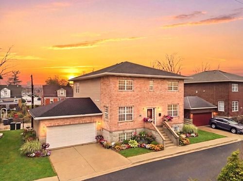 1024 Park Place, Bellwood, IL, 60104 | Card Image