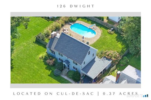 126 Dwight St, Fairfield, CT, 06824-6627 | Card Image