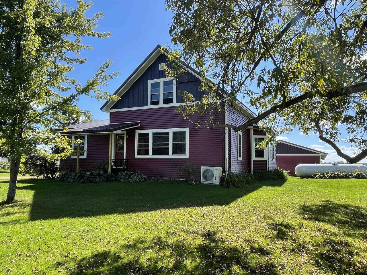 Willow Rd, Abbotsford, WI 54405
