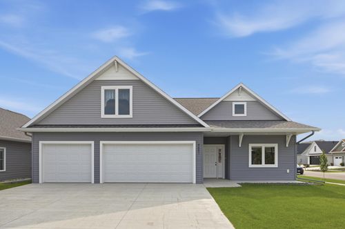 4881 Bluebell Loop S, Fargo, ND, 58104 | Card Image