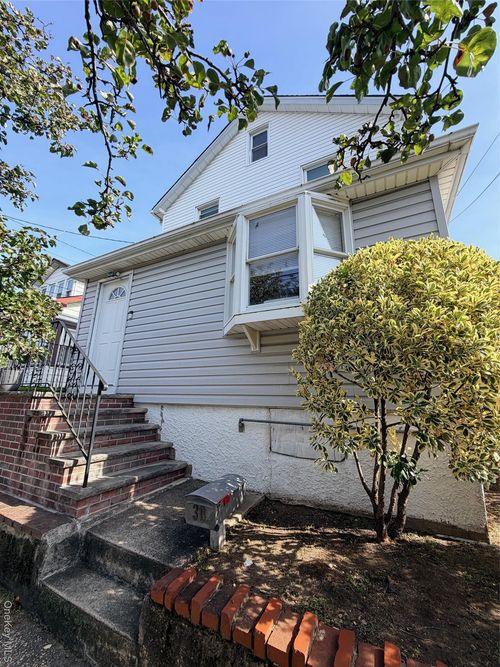 uppr-unit-30 Mckinley Ave, Brooklyn, NY, 11208 | Card Image