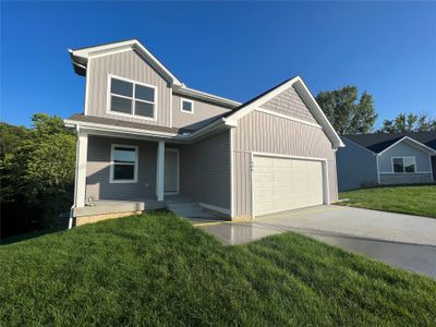 406 Ryan Circle, Home with 3 bedrooms, 1 bathrooms and null parking in Mitchellville IA | Image 2