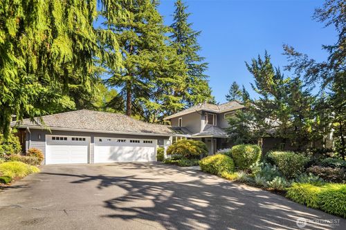 4911 Ne 178th St, Lake Forest Park, WA, 98155-4545 | Card Image