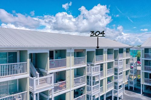 unit-304-108 Lake Park Boulevard S, Carolina Beach, NC, 28428 | Card Image