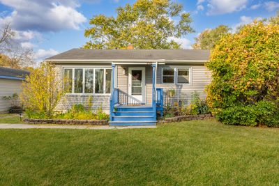 17166 Oketo Avenue, House other with 3 bedrooms, 1 bathrooms and 4 parking in Tinley Park IL | Image 1