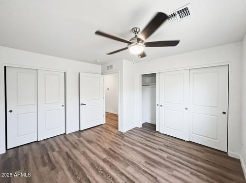 9b-2417 E Campbell Ave, Phoenix, AZ, 85016-4950 | Card Image