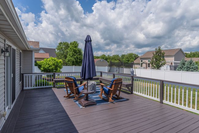 1619 W Meadowlark Dr, Home with 3 bedrooms, 3 bathrooms and null parking in Pontiac IL | Image 41