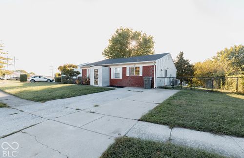 3722 Remington Dr, Indianapolis, IN, 46227-8134 | Card Image