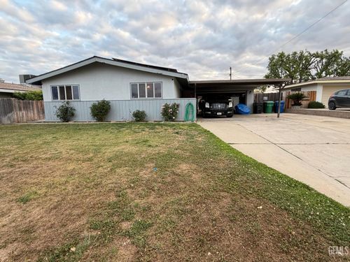 4307 Kevin Dr, Bakersfield, CA, 93308-1117 | Card Image