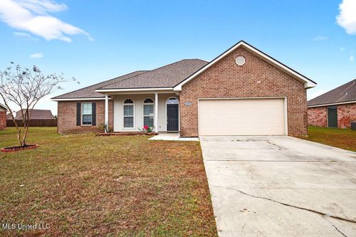 2020 Irma Cir, Ocean Springs, MS, 39564-3779 | Card Image