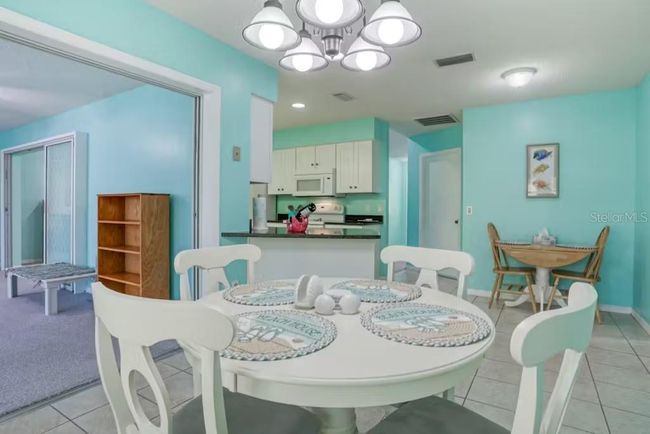 Dining Area for 4 Guests | Image 11