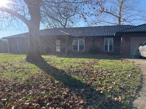 2042 M St Sw, Miami, OK, 74354-8936 | Card Image