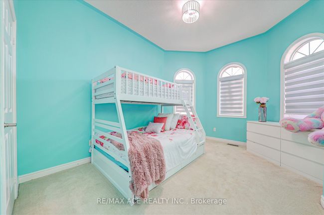 62 Saffron Cres, House other with 6 bedrooms, 5 bathrooms and 4 parking in Brampton ON | Image 29
