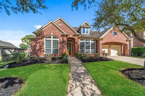 12515 Stoney Creek Dr, Pearland, TX, 77584-9488 | Card Image