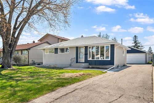 41 Coral Cres, Winnipeg, MB, R2J1V6 | Card Image
