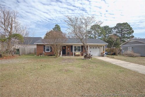 6328 Rustic Rdg, Hope Mills, NC, 28348-2713 | Card Image