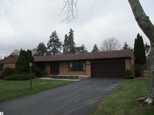 1154 Woodmere Street, Alma, MI, 48801 | Card Image