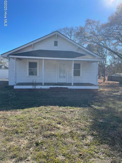 199 Hannah Pickett Ave, Rockingham, NC, 28379-5087 | Card Image