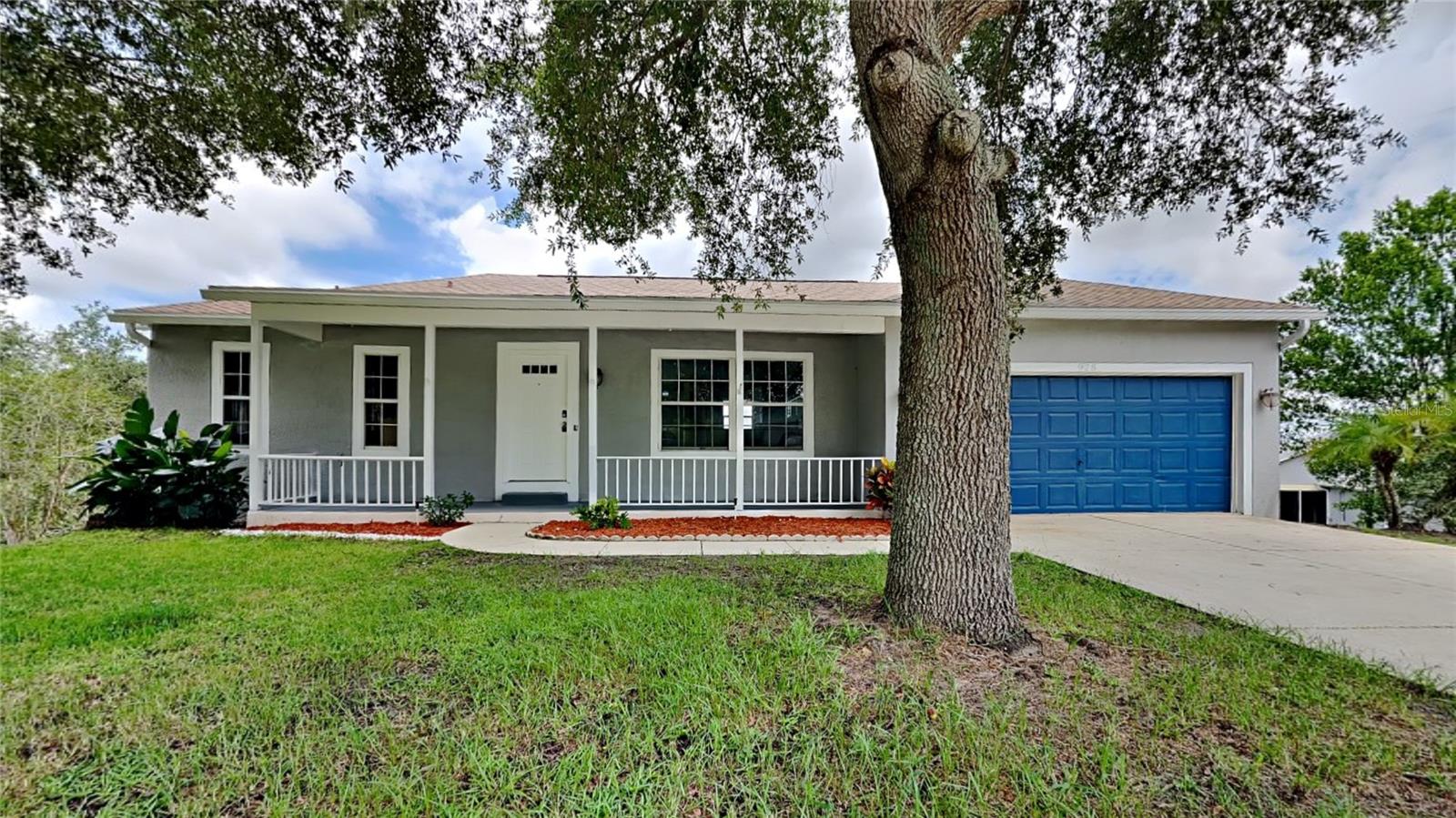 Scenic View Cir, Minneola, FL 34715