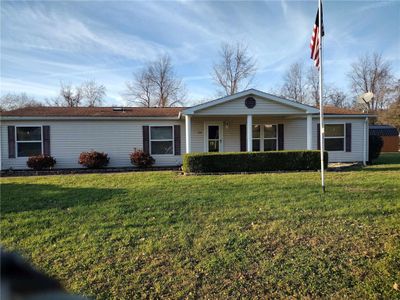 204 Florence Drive, House other with 3 bedrooms, 2 bathrooms and 3 parking in Menallen Twp PA | Image 1