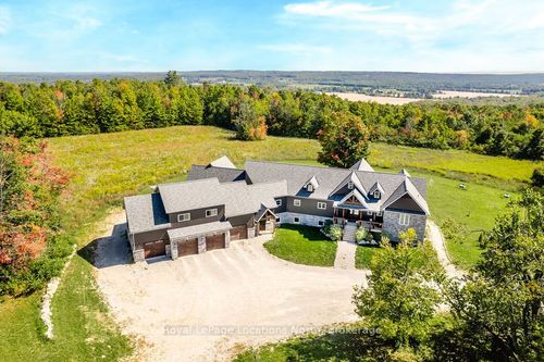 5385 8 Line N, Oro Medonte, ON, L0K1N0 | Card Image