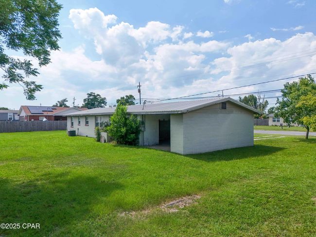 5220 Cherry St, House other with 3 bedrooms, 1 bathrooms and null parking in Panama City FL | Image 4