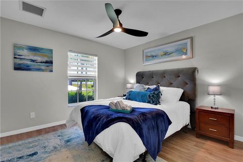 2004 Sw 30th St, Cape Coral, FL, 33914-3962 | Card Image