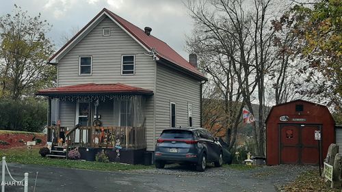 414 High St, Lilly, PA, 15938-1138 | Card Image