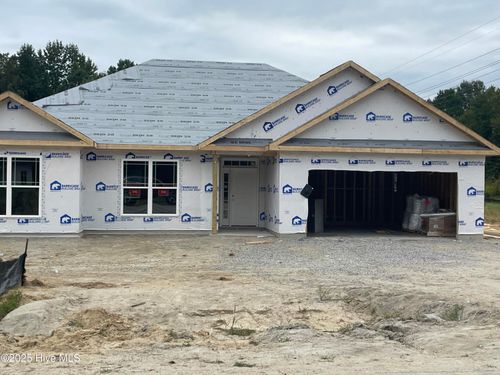 473 Sweet Potato Ln, Nashville, NC, 27856-5802 | Card Image