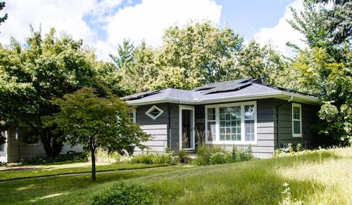 2432 Mount View Ave, Minneapolis, MN, 55405-1964 | Card Image