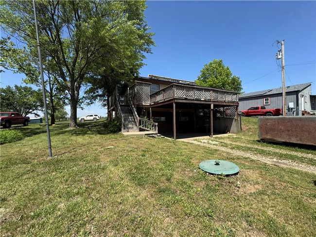 8833 Hickory Ln, House other with 2 bedrooms, 2 bathrooms and null parking in Ozawkie KS | Image 47