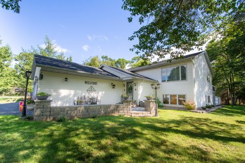 14420 Cottage Grove Dr, Baxter, MN, 56425-8221 | Card Image
