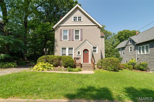 109 N Old Orchard Ave, Webster Groves, MO, 63119-2644 | Card Image