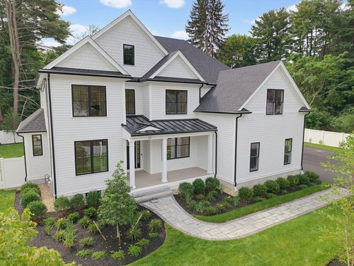 10 Travis Rd, Natick, MA, 01760-2421 | Card Image