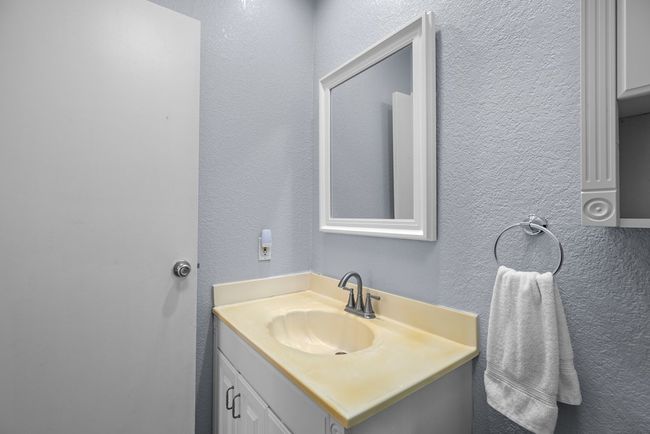 131 Windward Dr, House other with 2 bedrooms, 2 bathrooms and null parking in Port Isabel TX | Image 24