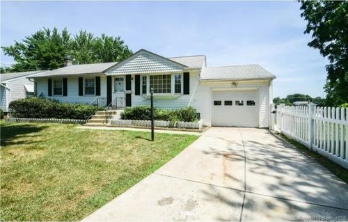 26 Tifton Rd, Wethersfield, CT, 06109-2113 | Card Image