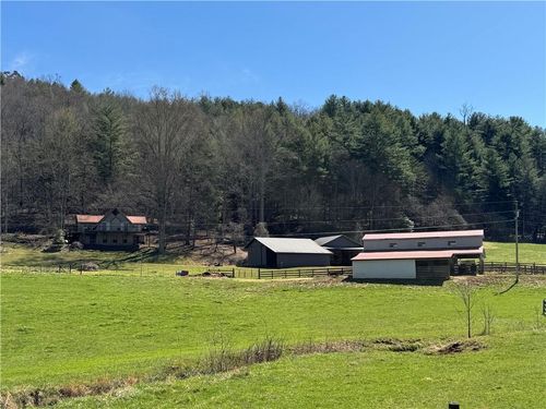 137 Blue Spruce Dr, Blairsville, GA, 30512-7543 | Card Image