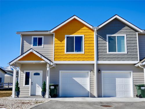 1105 Jessica Ct, Corvallis, MT, 59828-9313 | Card Image