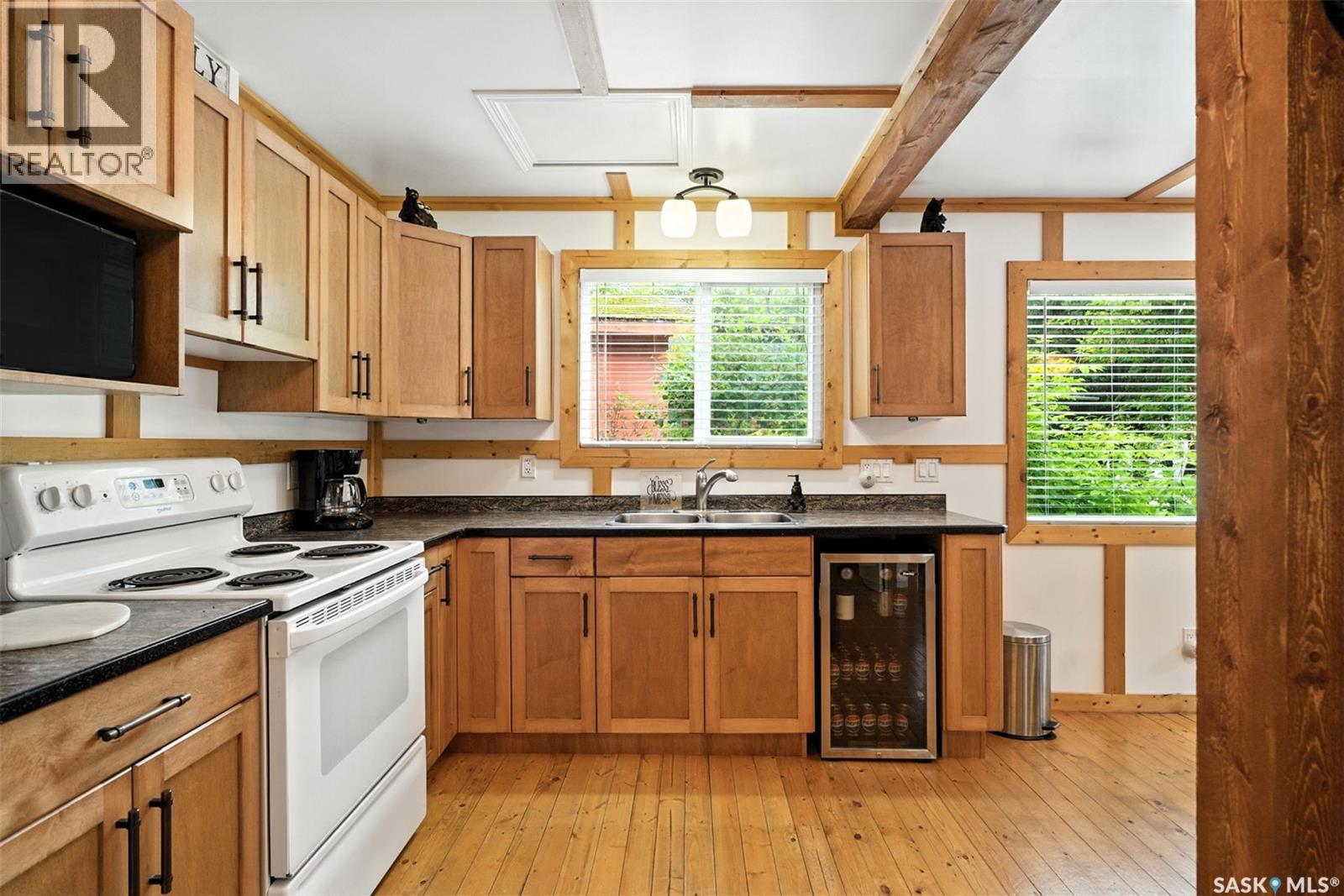 Residential in Humboldt Rm No. 370 5